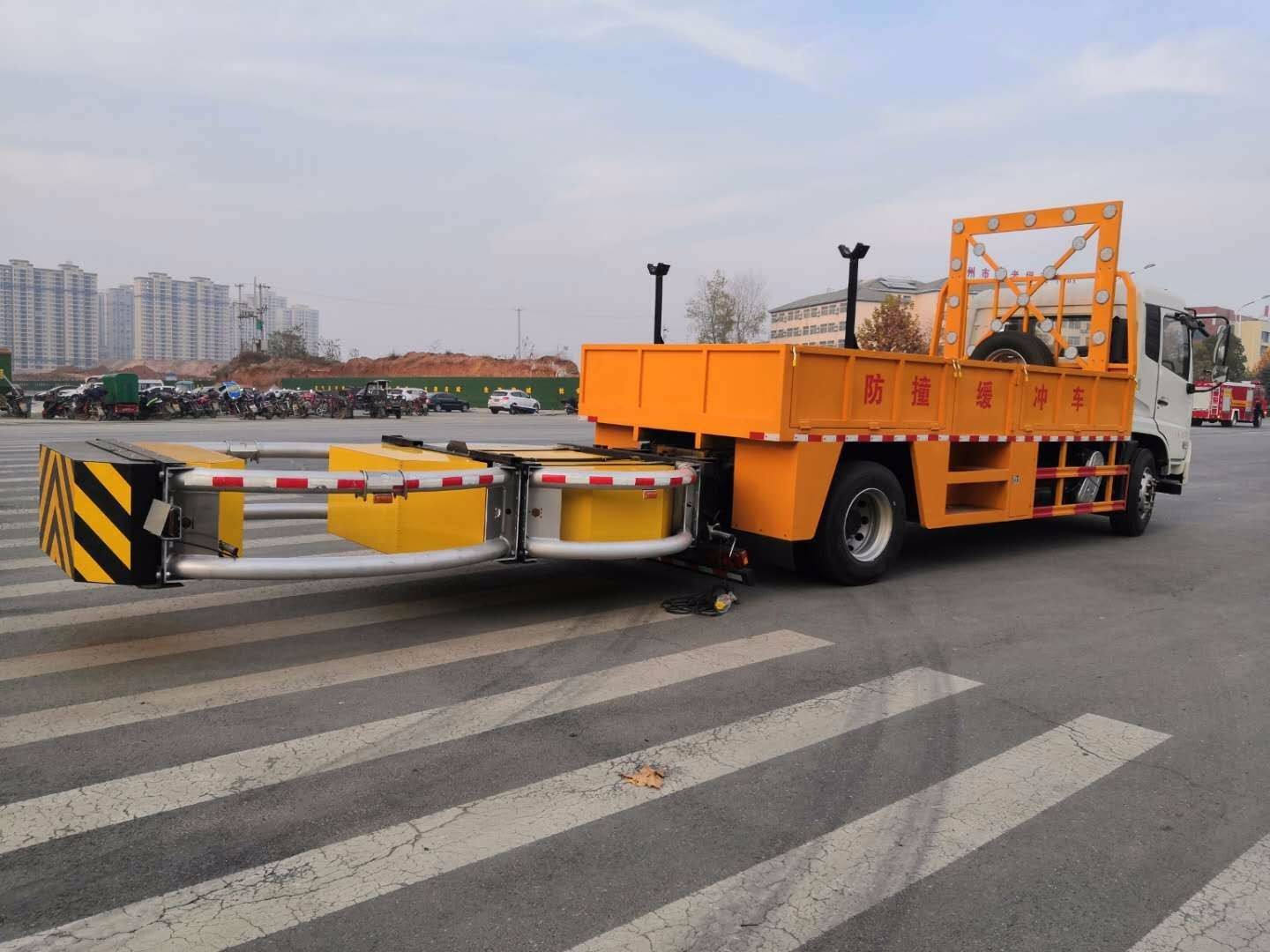 防撞緩沖車作業案例